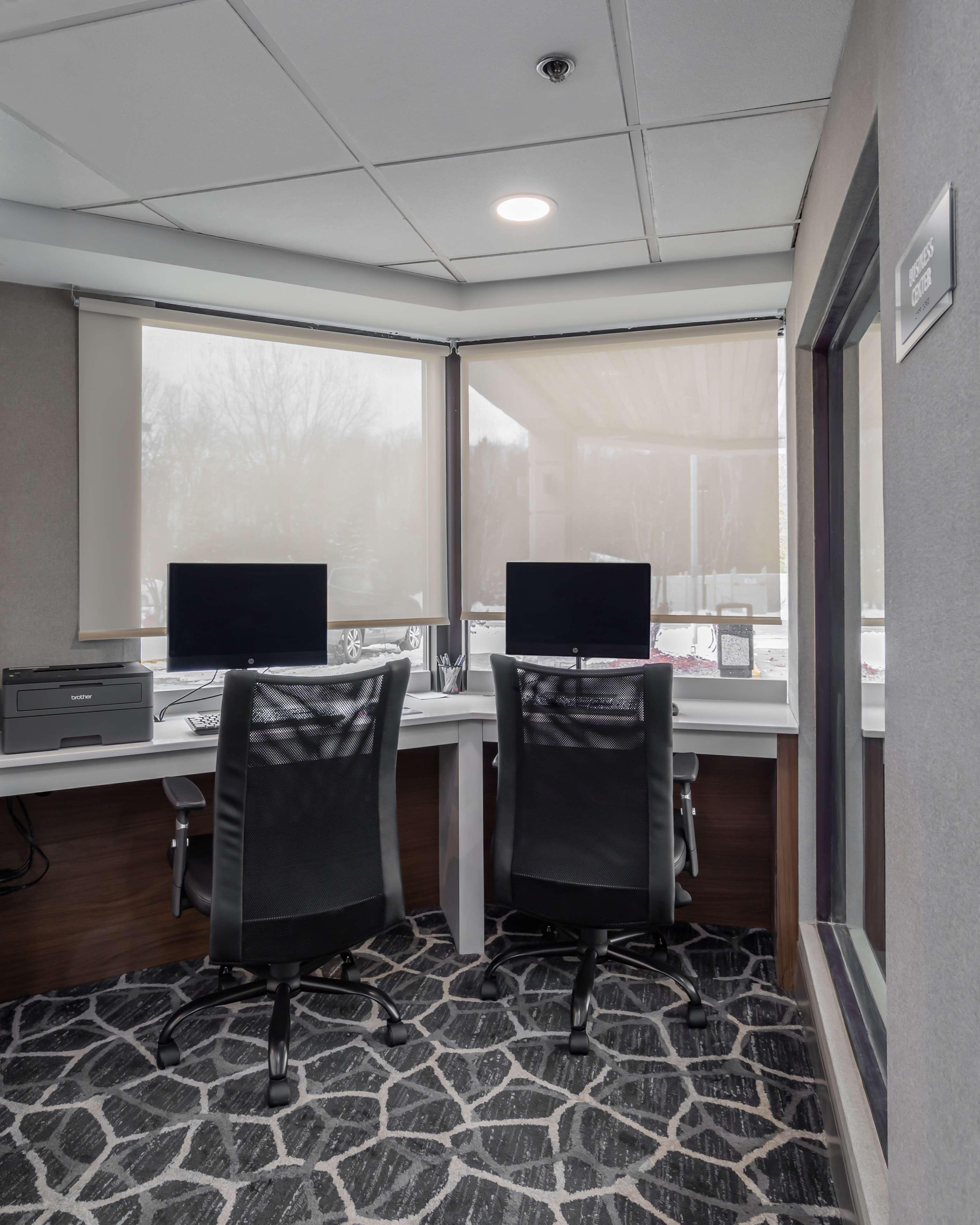 Best Western West Lebanon-Hanover Extérieur photo
